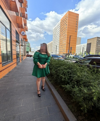 Прекрасно знаю свое дело и умею радовать мужчин. Живу в Москве и готова предложить вам незабываемые моменты релаксации и наслаждения. Мои услуги охватывают все, что вы только можете пожелать - классический и оральный секс, анальный секс, эротический массаж и ролевые игры. Я смогу вас удивить своими возможностями и провести вас через весь спектр сексуальных фантазий и желаний. Мои фото подтверждают мою красоту и сексуальность. Уверена, вы не пожалеете, выбрав меня в Москве. 🌟💋 Юля